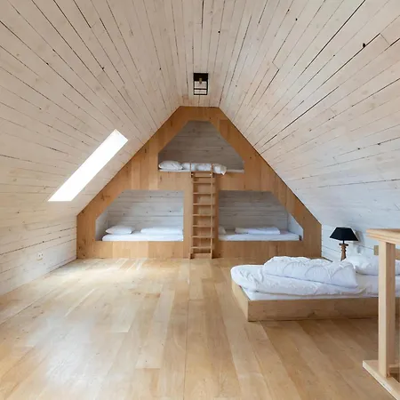 Modern By The Sea, Cleaning Included Сasa de vacaciones *