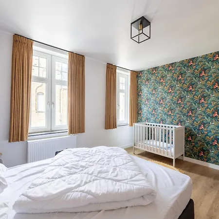 Modern By The Sea, Cleaning Included *
