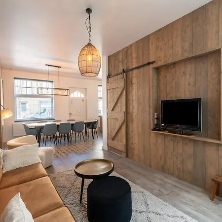 Beautiful In The Center, Cleaning Included * Nieuwpoort
